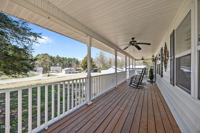 Custom-built home at Kerr Lake offering breathtaking water views - photo 9