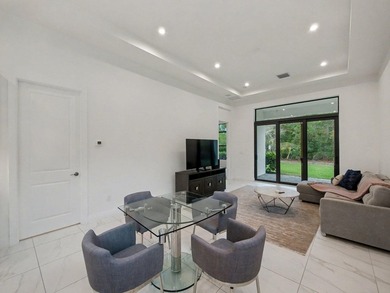 Nearly new and lightly lived in, this 3-bedroom + flex room - photo 12