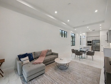 Nearly new and lightly lived in, this 3-bedroom + flex room - photo 13