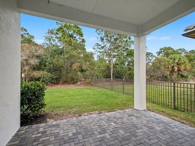Nearly new and lightly lived in, this 3-bedroom + flex room - photo 22