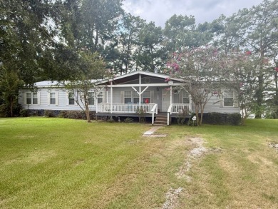 Lake Home For Sale in Saint Joseph, Louisiana