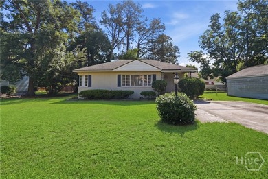 Located in the heart of Thunderbolt, 3324 Louis Street offers a - photo 1
