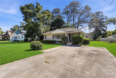Located in the heart of Thunderbolt, 3324 Louis Street offers a - photo 3