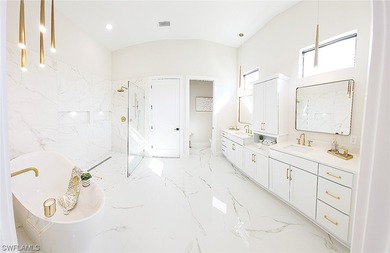 This luxury model home provides over 2,600 SQFT of living space - photo 11