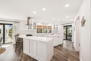 Extensive 'down to the studs' renovation in 2022 delivers a - photo 12