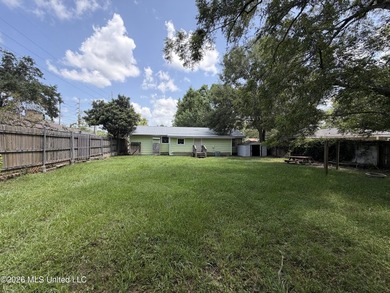 Investor Special with Great Potential! Calling all investors and - photo 4