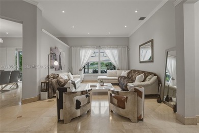 Sought-after Newport model featuring 3 BEDROOMS + AN OFFICE, 3 - photo 7