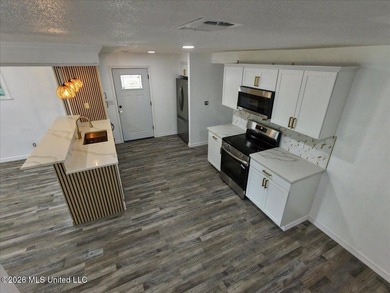 Additional listing photo 2