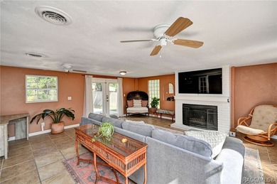 Paradise Country Club Estates is a very nice neighborhood - photo 8