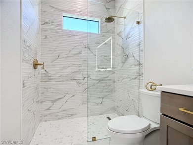 This luxury model home provides over 2,600 SQFT of living space - photo 41