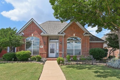 Lake Home For Sale in Fort Worth, Texas