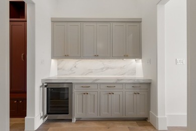 Luxury Redefined - Mediterranean Estate on 6+ Acres in Fleming - photo 16