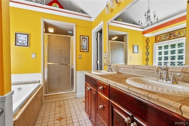 Welcome to this stunning 4-bedroom, 3-bathroom home designed for - photo 18