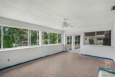 The sixties were an exciting time in Crystal River! A new - photo 22