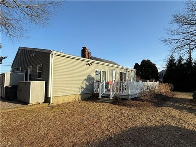 Stunning Colonial in Desirable Briggs Farm - Minutes from the - photo 22