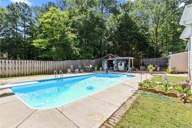 Welcome to this stunning 4-bedroom, 3-bathroom home designed for - photo 27