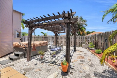 Beautifully maintained 3-bedroom, 2-bathroom, 1-car garage home - photo 29