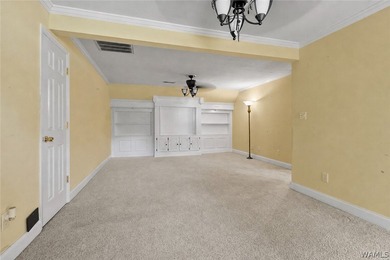 Welcome to this stunning 4-bedroom, 3-bathroom home designed for - photo 33
