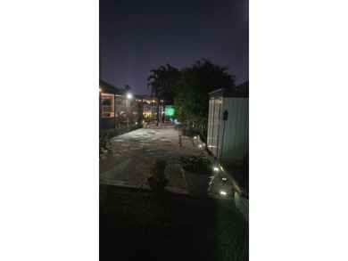 Beautifully maintained 3-bedroom, 2-bathroom, 1-car garage home - photo 34