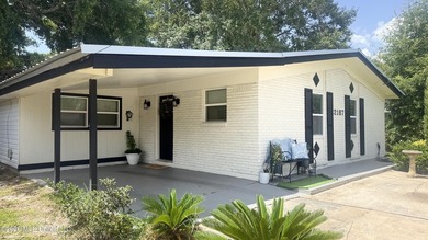 Additional listing photo 2