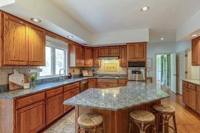 SCENIC POND VIEWS | CUL-DE-SAC LOCATION | 1.18-ACRE LOT | ALL - photo 6
