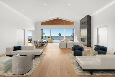 A private sanctuary of coastal sophistication, The Oasis offers - photo 13
