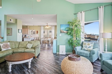 Crandall's Cottage is a treasured home located on the beach with - photo 8