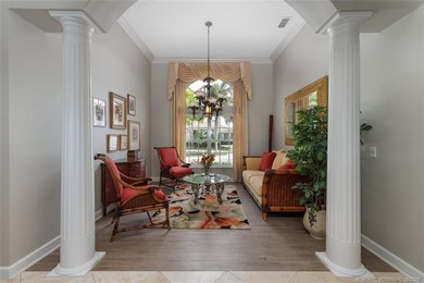 Elegant Monarch Country Club estate on a premier lot with water - photo 18
