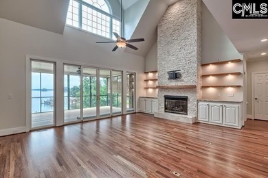 Beautiful lake-front estate. Multi-generational home with lower - photo 30