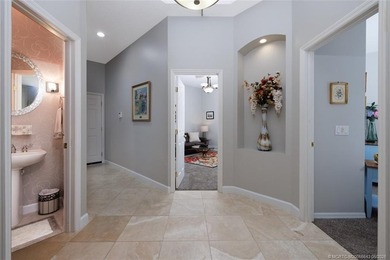 Elegant Monarch Country Club estate on a premier lot with water - photo 36