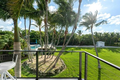 A private sanctuary of coastal sophistication, The Oasis offers - photo 55