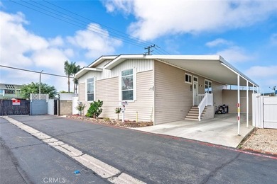 16444 BOLSA CHICA ST # 20 HUNTINGTON BEACH CA 92649 This - photo 1