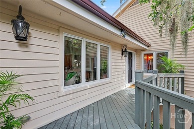 Welcome to *The Tree House* - a truly one-of-a-kind home nestled - photo 6