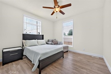 16444 BOLSA CHICA ST # 20 HUNTINGTON BEACH CA 92649 This - photo 6