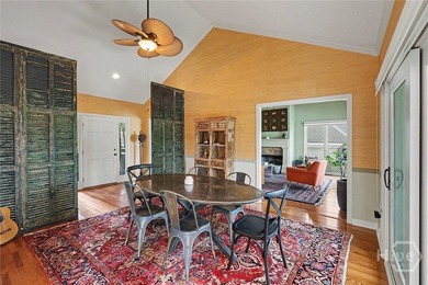 Welcome to *The Tree House* - a truly one-of-a-kind home nestled - photo 9