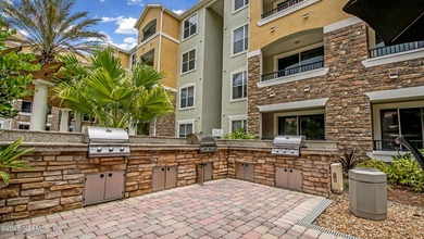 Enjoy resort-style living within this luxury gated community! - photo 25