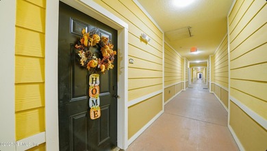 Enjoy resort-style living within this luxury gated community! - photo 34