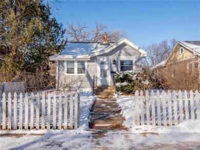 Lake Home Sale Pending in Minneapolis, Minnesota