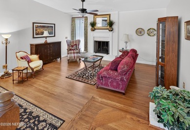 Welcome home to this charming all-brick 3-bedroom, 3-bath - photo 7