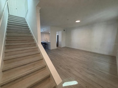 Beautifully fully renovated townhouse located in the highly - photo 12