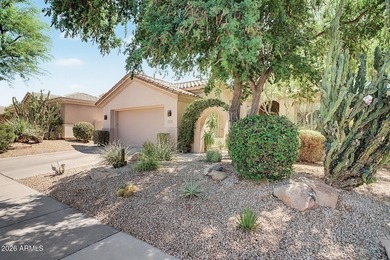 Stunning Remodeled Home Situated on a prime lot in Halcon at - photo 3