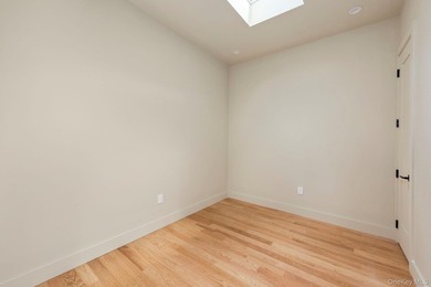 405 Irving presents a rare expression of contemporary Brooklyn - photo 28