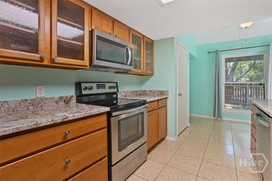 Highly desirable Shadows Townhomes. This 3 -bedroom, 3 full bath - photo 10