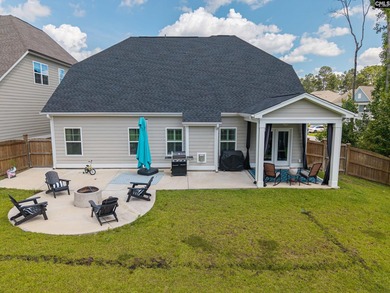 Welcome to a beautifully upgraded, move-in-ready home in the - photo 33