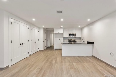 405 Irving presents a rare expression of contemporary Brooklyn - photo 34