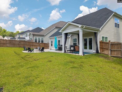 Welcome to a beautifully upgraded, move-in-ready home in the - photo 35