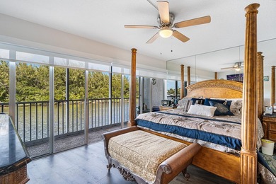 Enjoy breathtaking views of the Hillsboro River and natural - photo 6