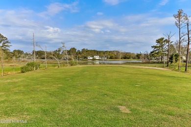 This expansive six-bedroom, six-bathroom estate in The Peninsula - photo 59