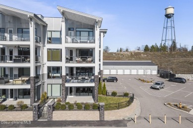 Lake Condo For Sale in Post Falls, Idaho