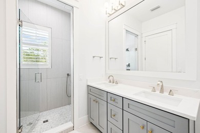 Updated price improvement for this luxury end-unit townhome! - photo 19